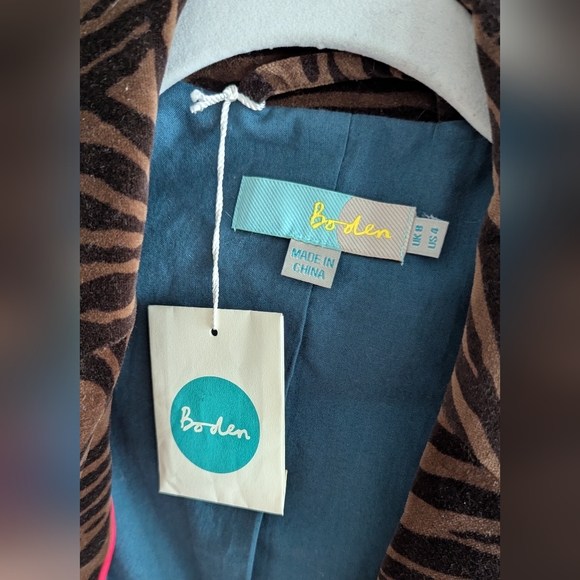 Brown Zebra Print Women's Jacket - Picture 4 of 8